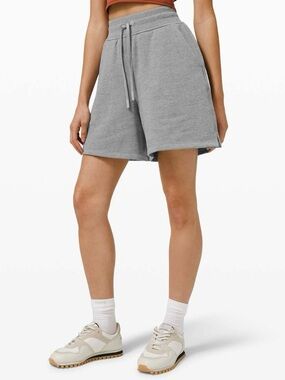 Lululemon All Yours High Rise Short *7” Size 2